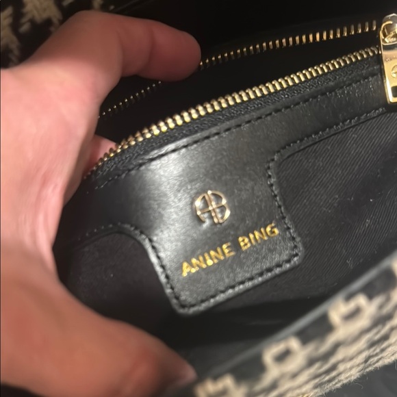 Anine Bing Houndstooth NICO Shoulder Bag - Picture 8 of 13